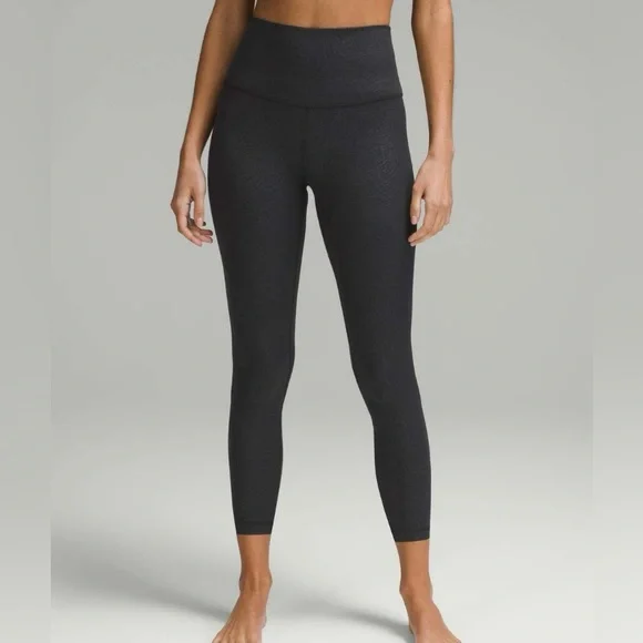Align High Rise Tights 25”.Ripple Emboss Black. NWT!!6. RARE!